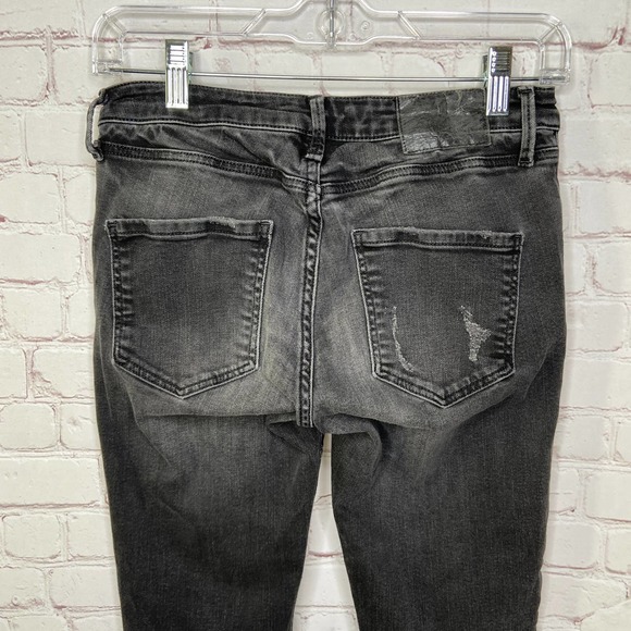 Zara Basic Black Distressed Raw Hem Skinny Jeans - Picture 5 of 8